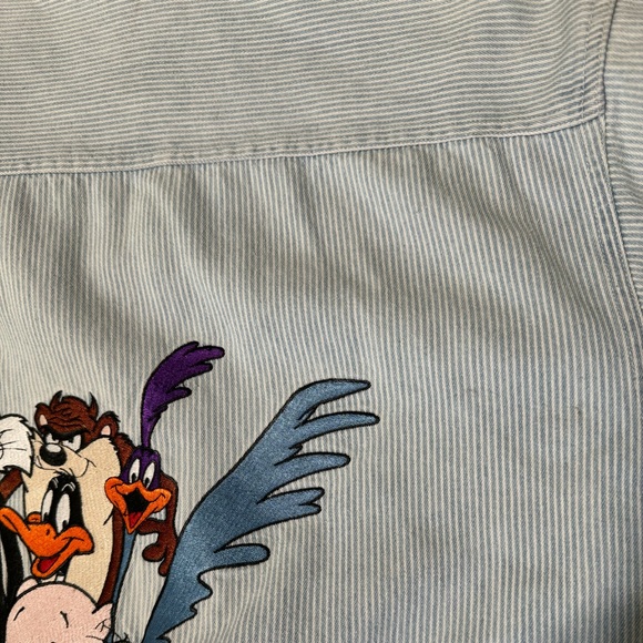 VINTAGE 90s Looney Tunes ACME Clothing Cotton Blue Pinstripe button down Medium - Picture 11 of 12